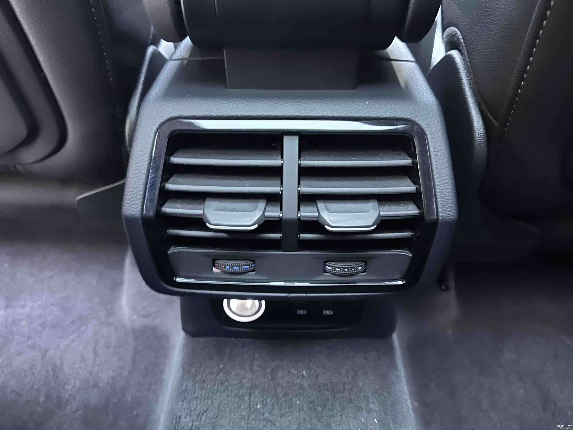 Audi Q3, 2022 19