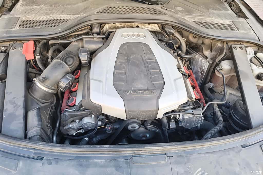 Audi A8L, 2015 10