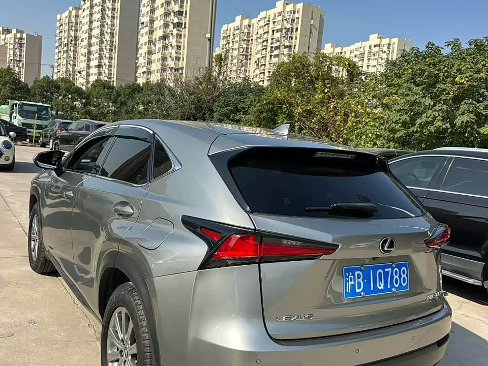 Lexus NX