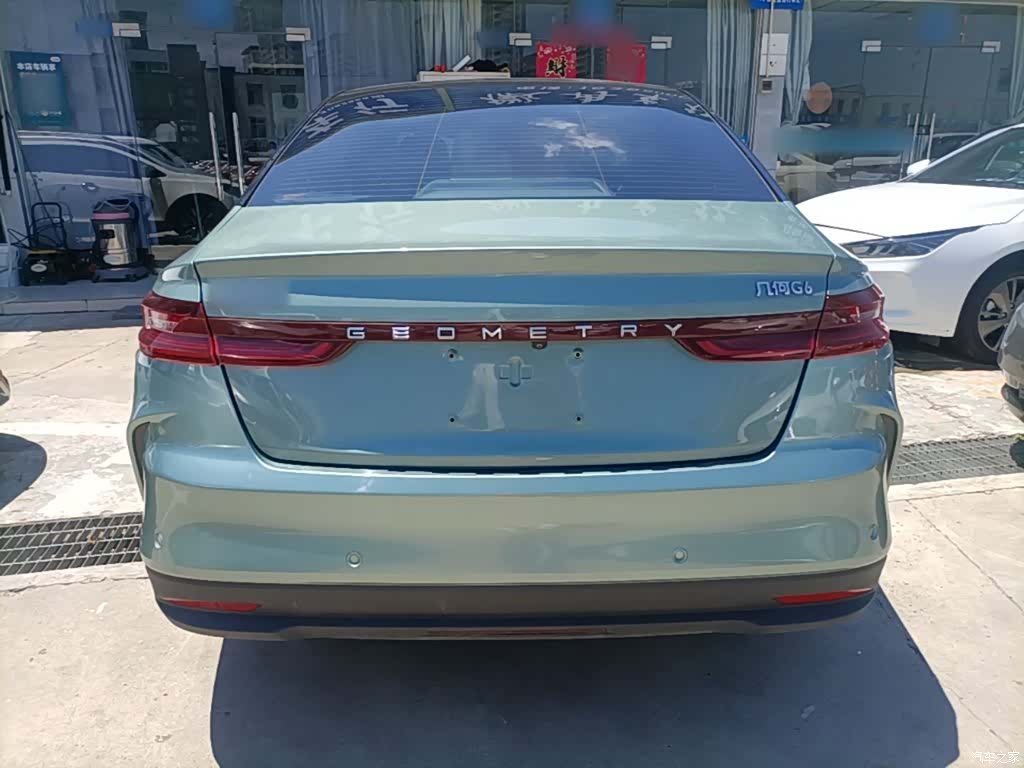 Geely G6, 2022 6