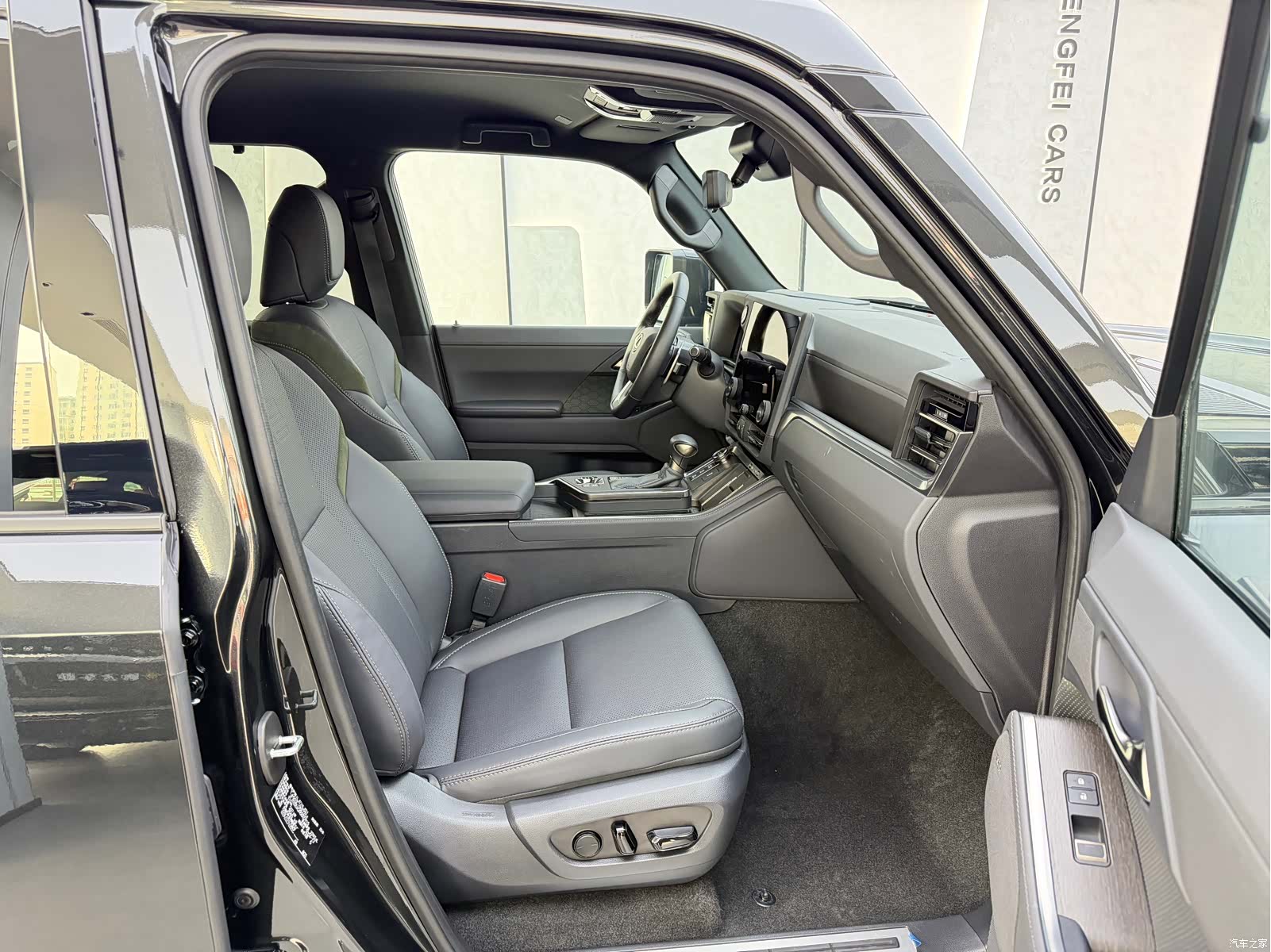 Lexus GX, 2025 13