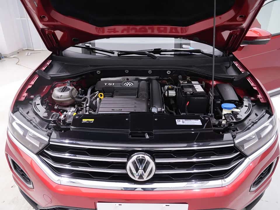 Volkswagen T-ROC exploring Songs