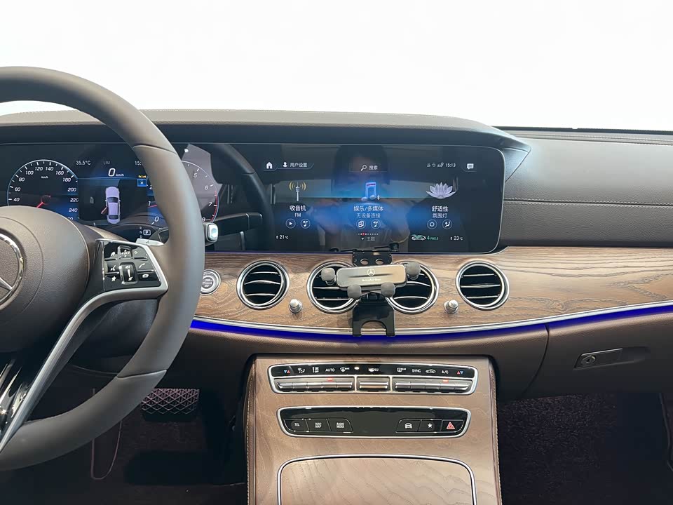 Mercedes-Benz E-class Mercedes-Benz E-class