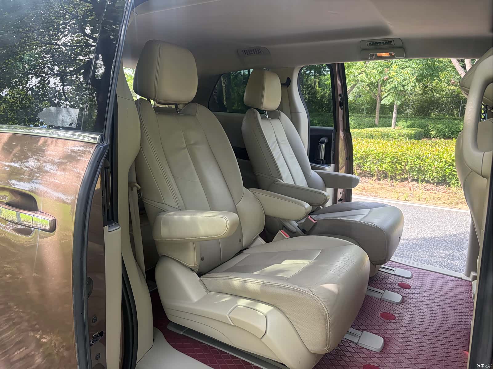 Buick GL8, 2019 8