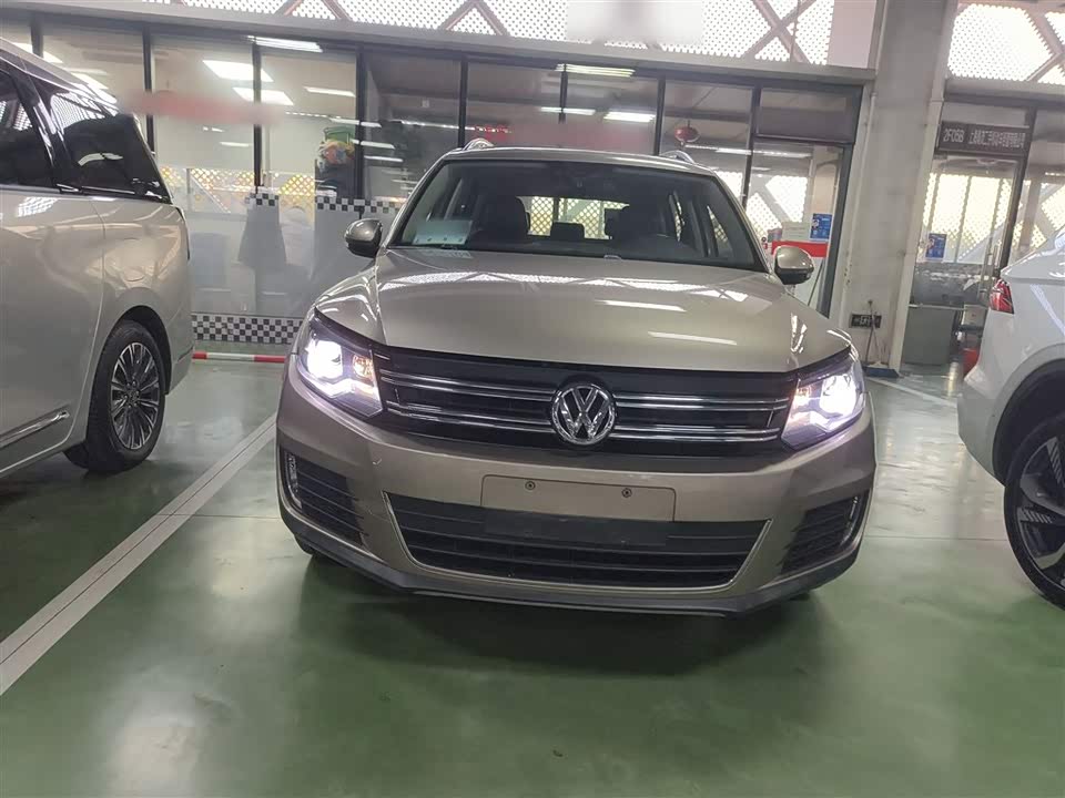 Volkswagen Tiguan