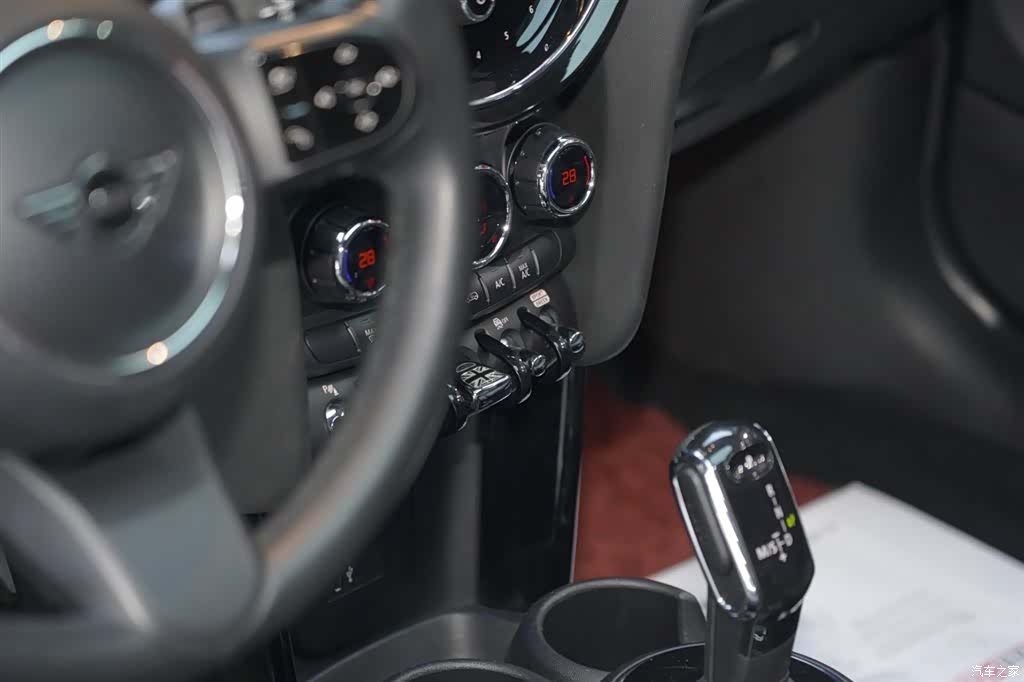 Mini Cooper, 2022 12