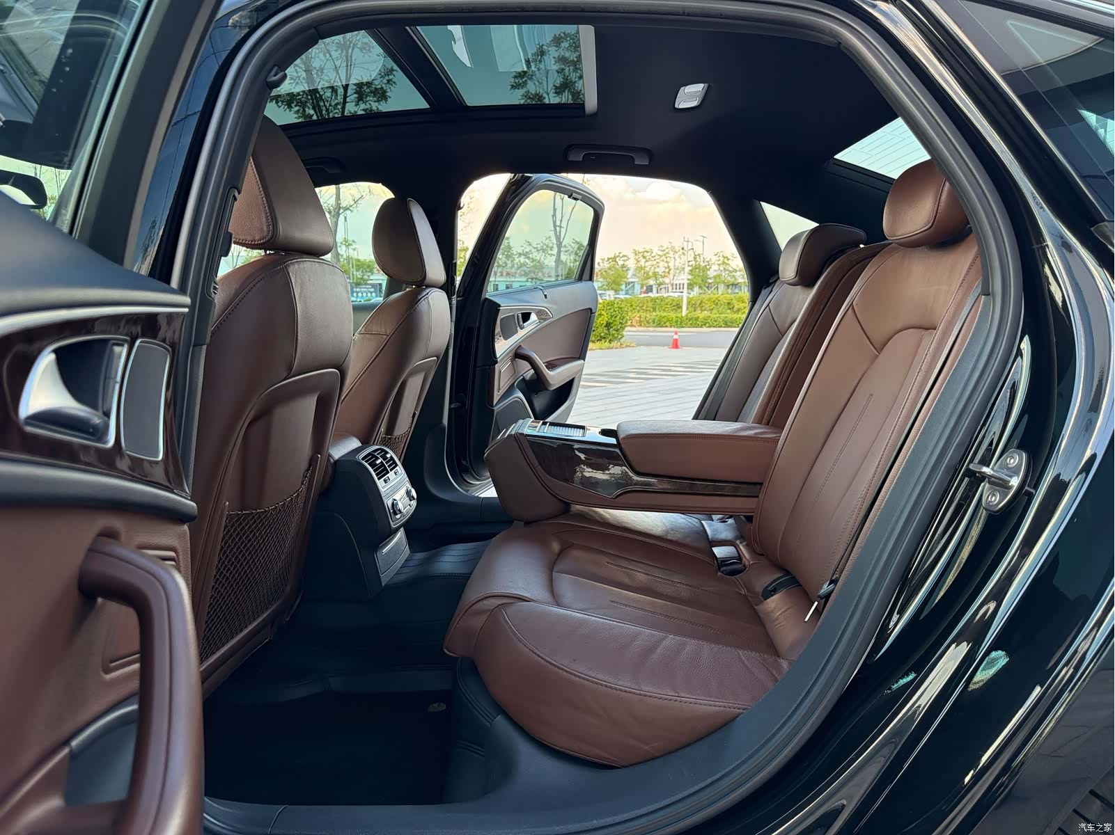 Audi A6L, 2018 все фото