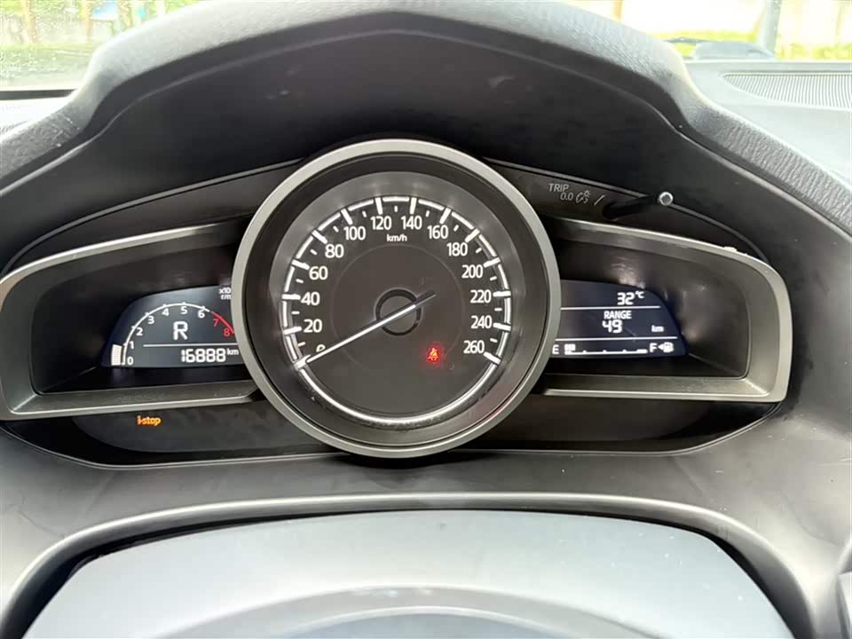 Mazda 3 Angkesaila