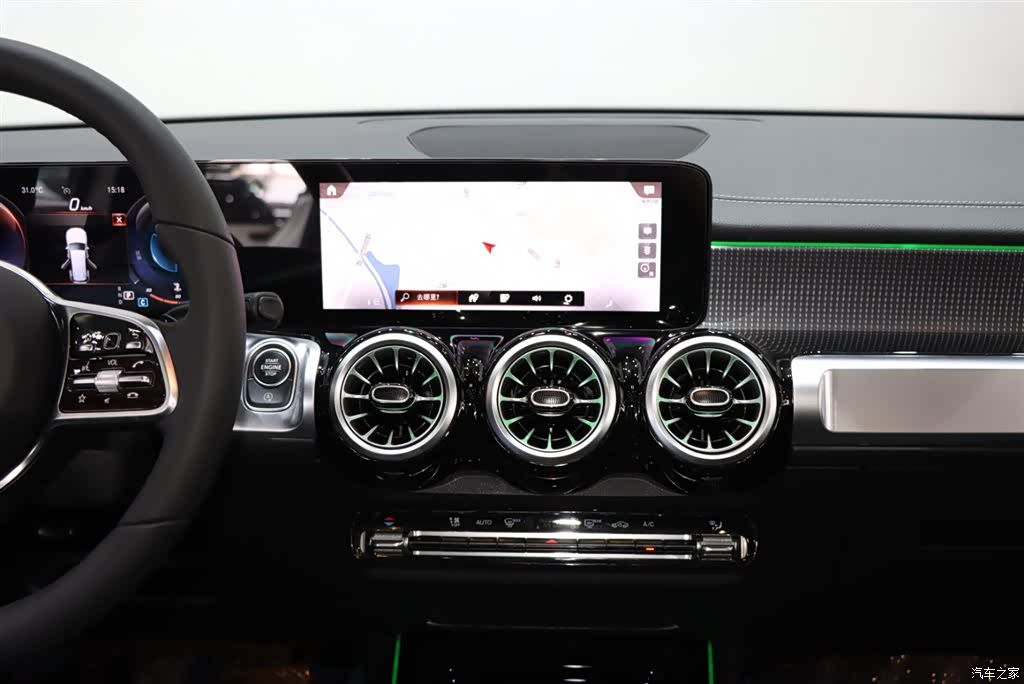 Mercedes-Benz GLB, 2022 14