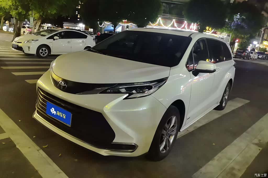 Toyota Sienna