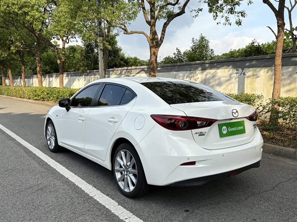 Mazda 3 Angkesaila