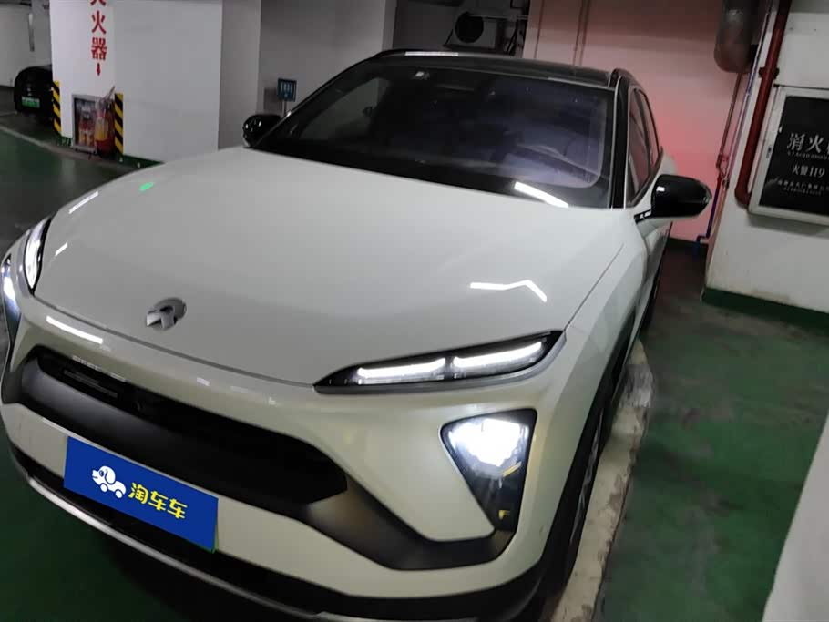 NIO ES6