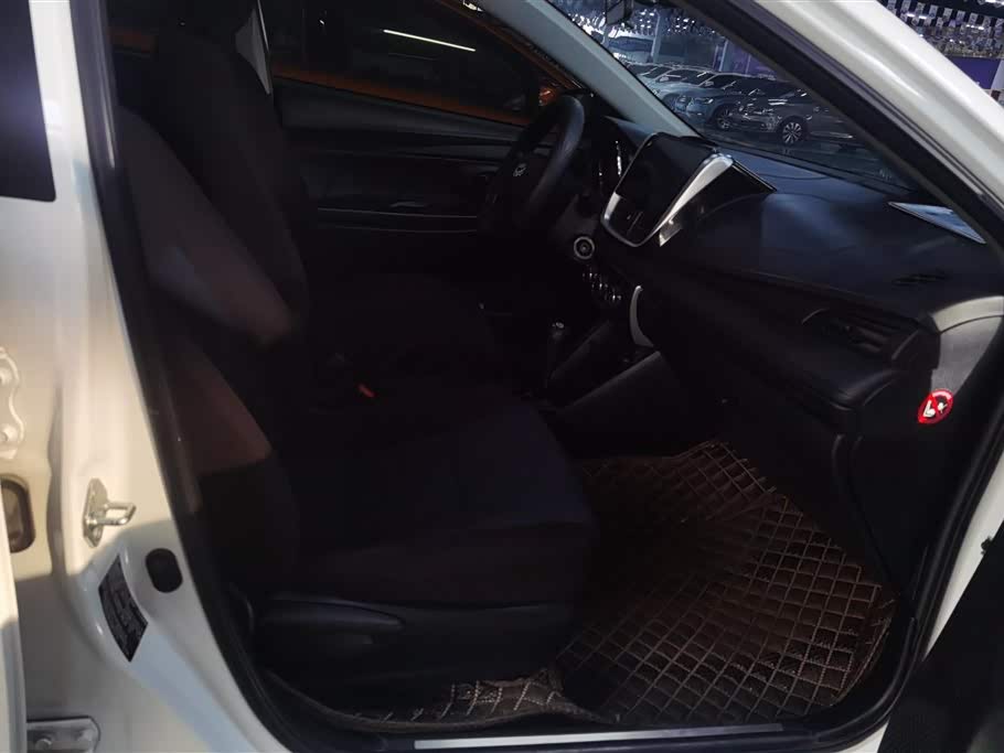 Toyota YARiS L Zhixuan