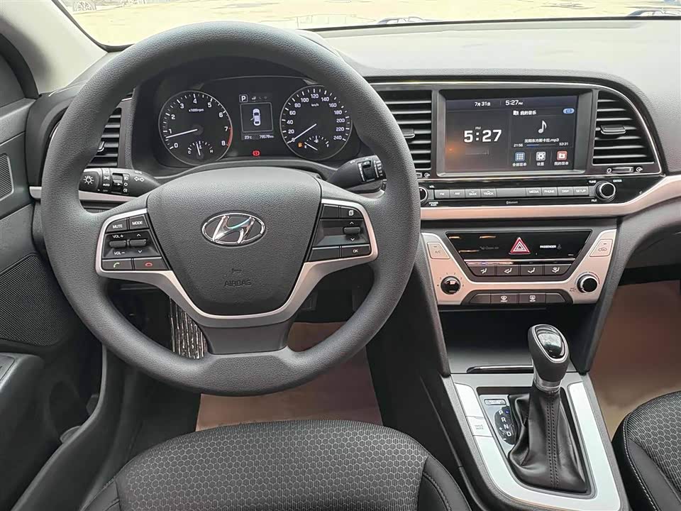 Hyundai Lead