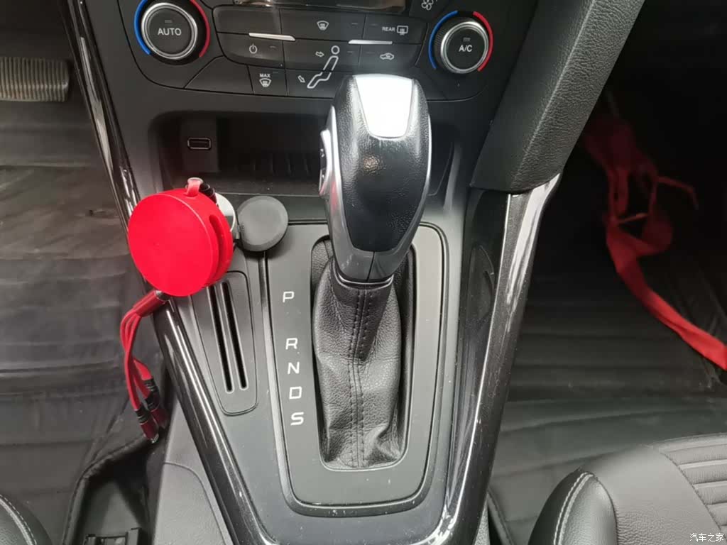 Ford Focus, 2017 14