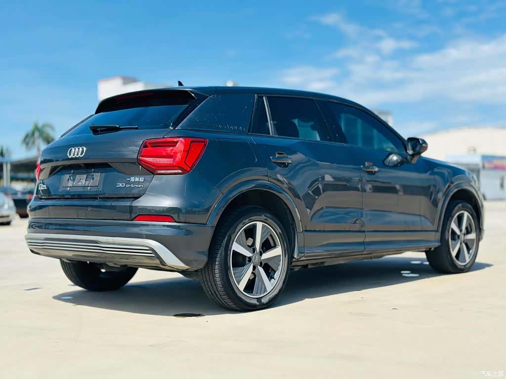 Audi e-tron, 2021 7
