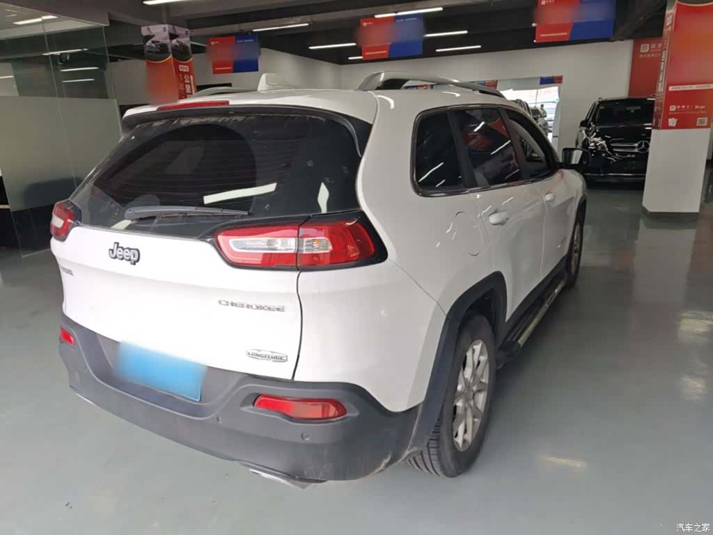 Jeep Cherokee, 2016 7