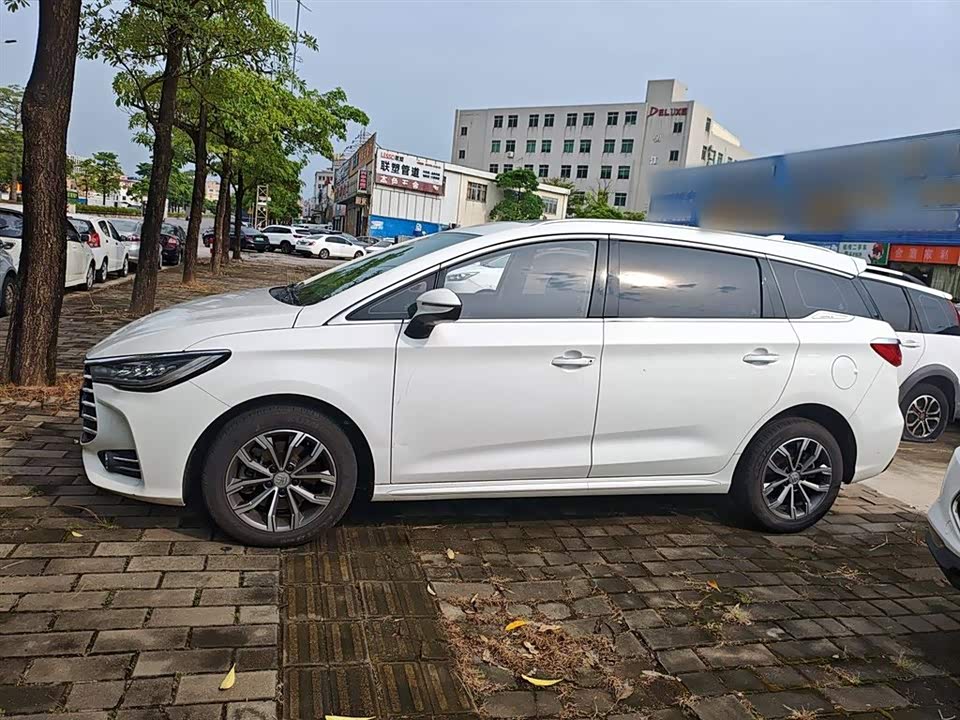 BYD Song MAX BYD Song MAX