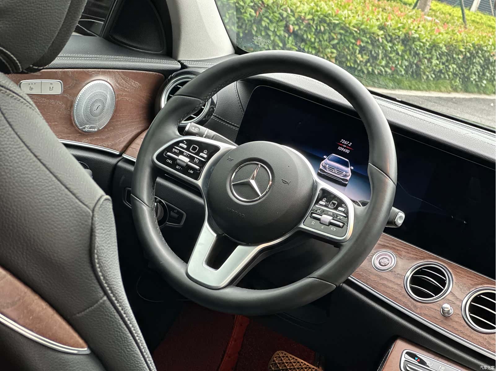 Mercedes-Benz E-Class, 2020 14