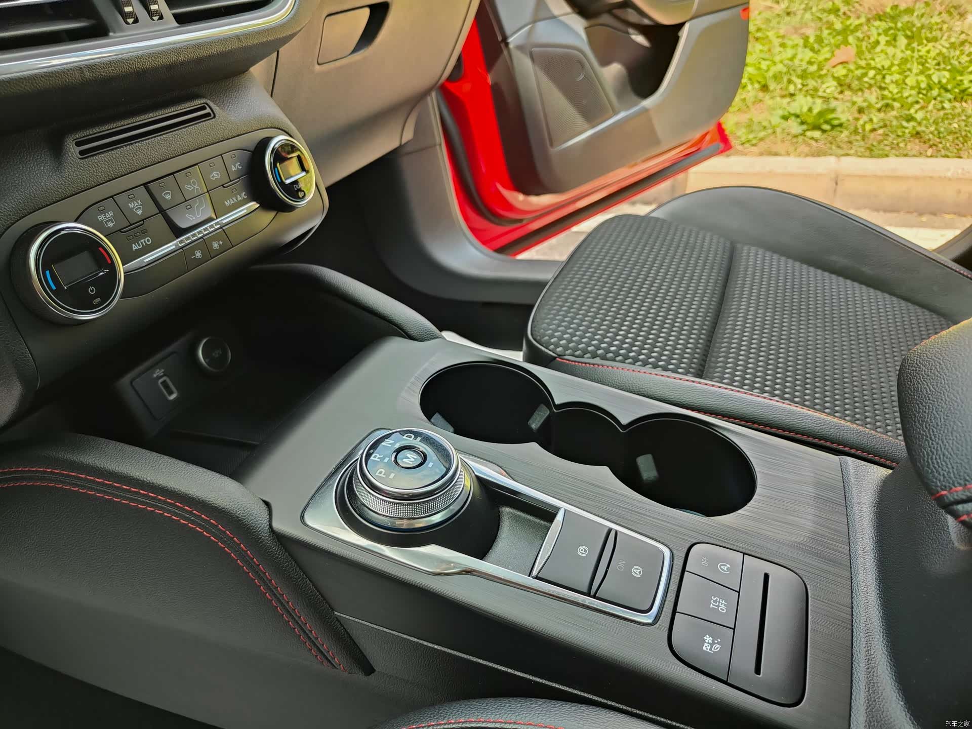 Ford Focus, 2020 17