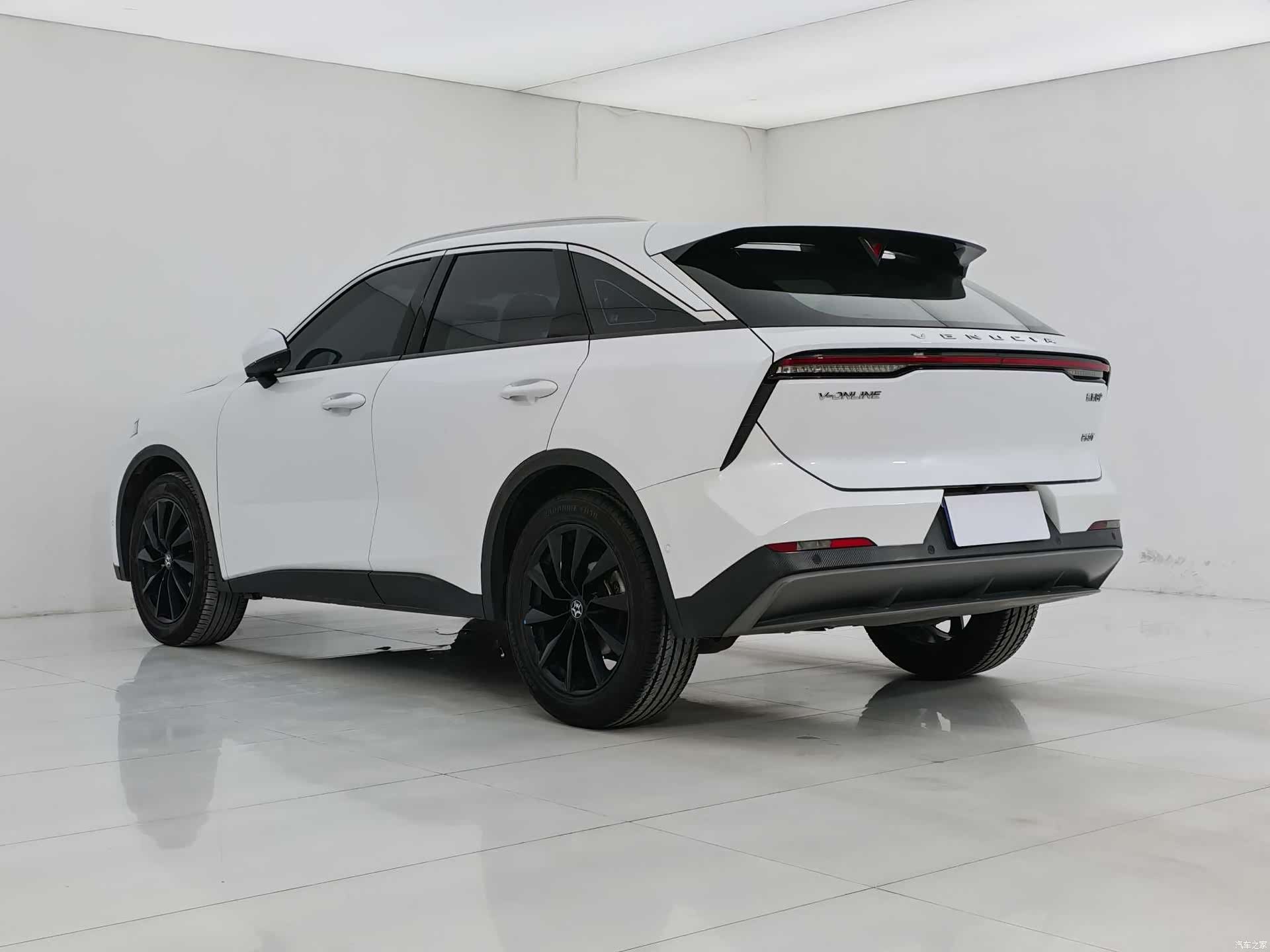 Nissan V, 2022 6