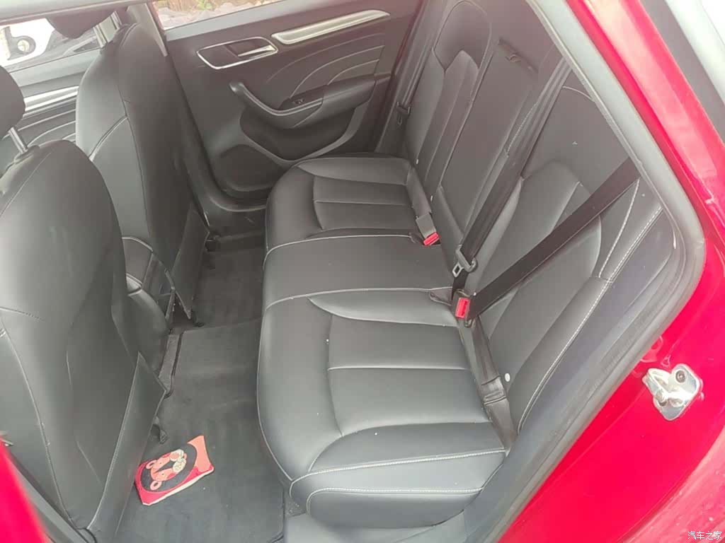 Roewe i6, 2018 13