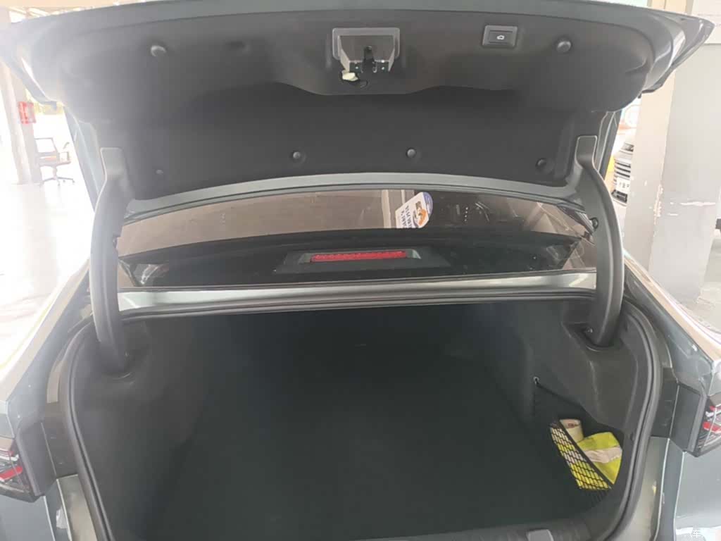 Chery Arrizo 8, 2025 19
