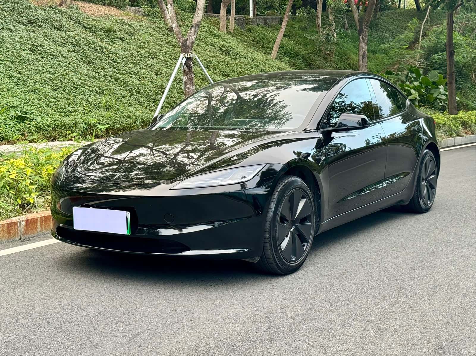 Tesla Model 3, 2023 1