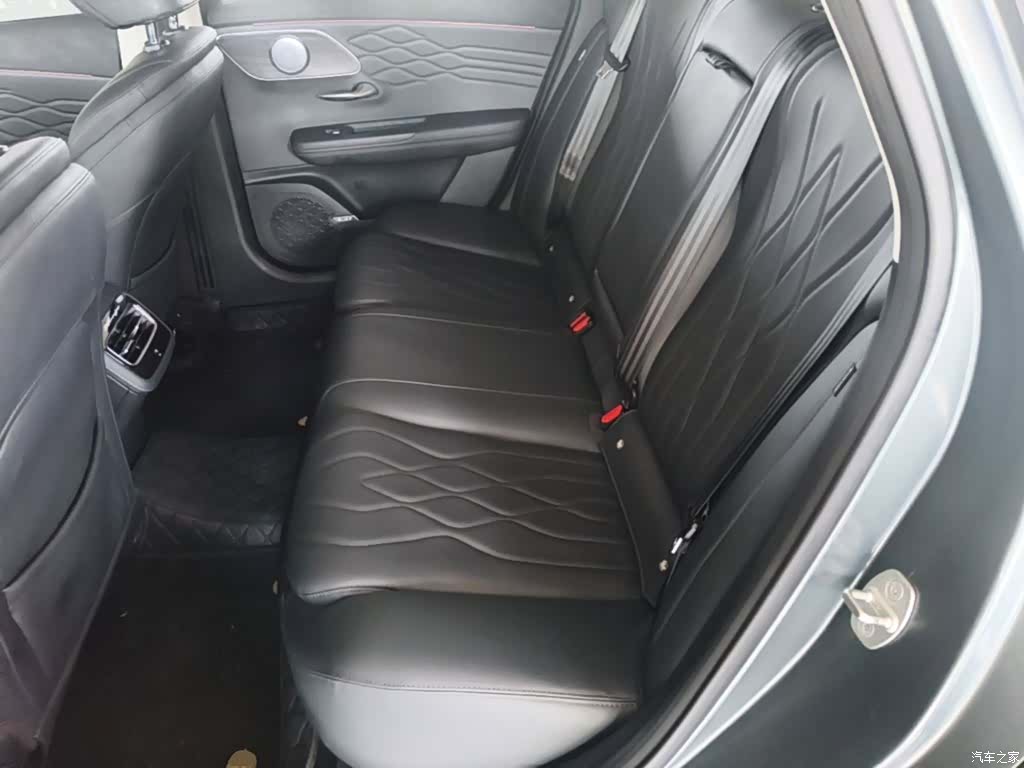 Chery Arrizo 8, 2025 17