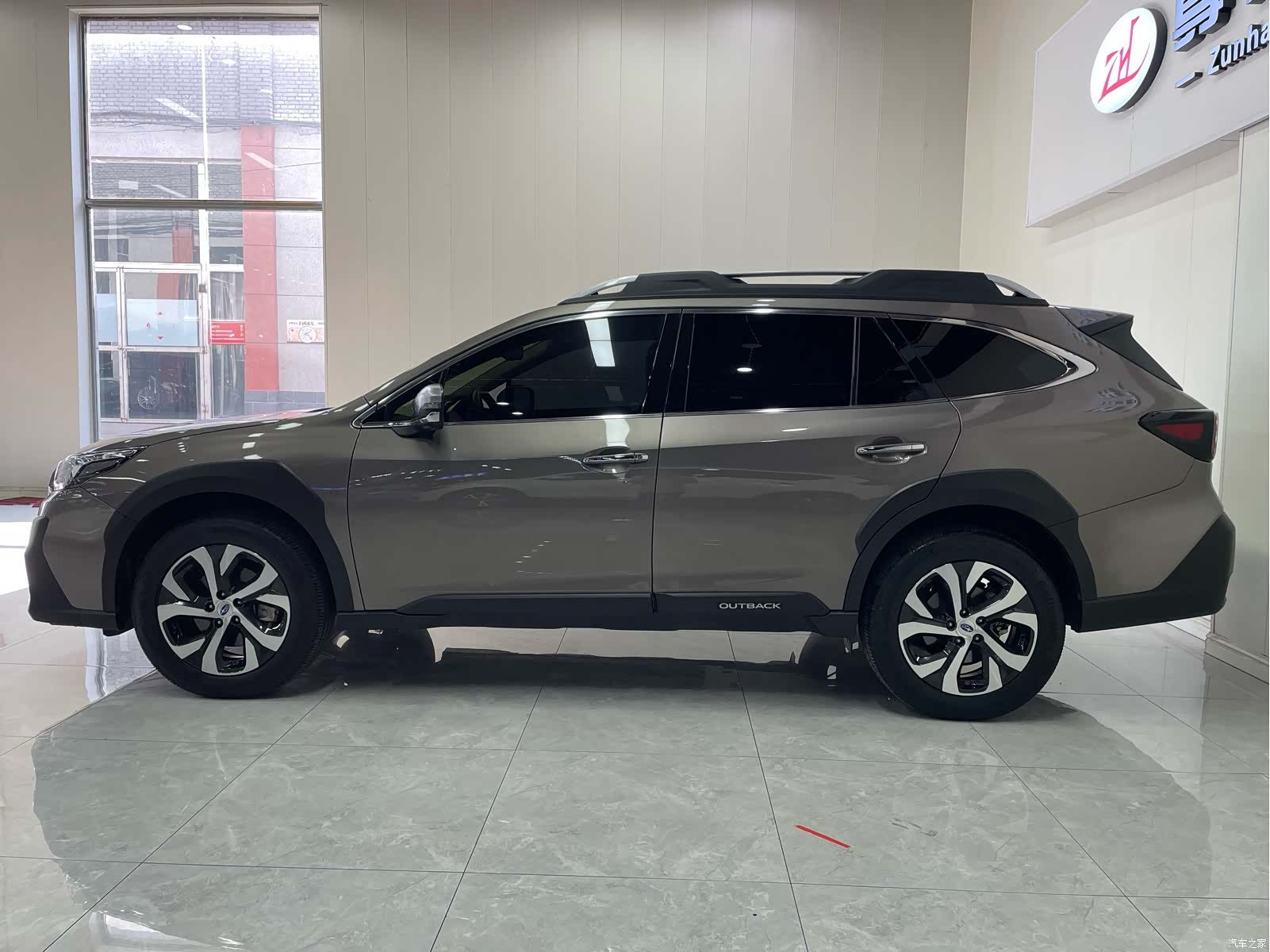 Subaru Outback, 2021 все фото