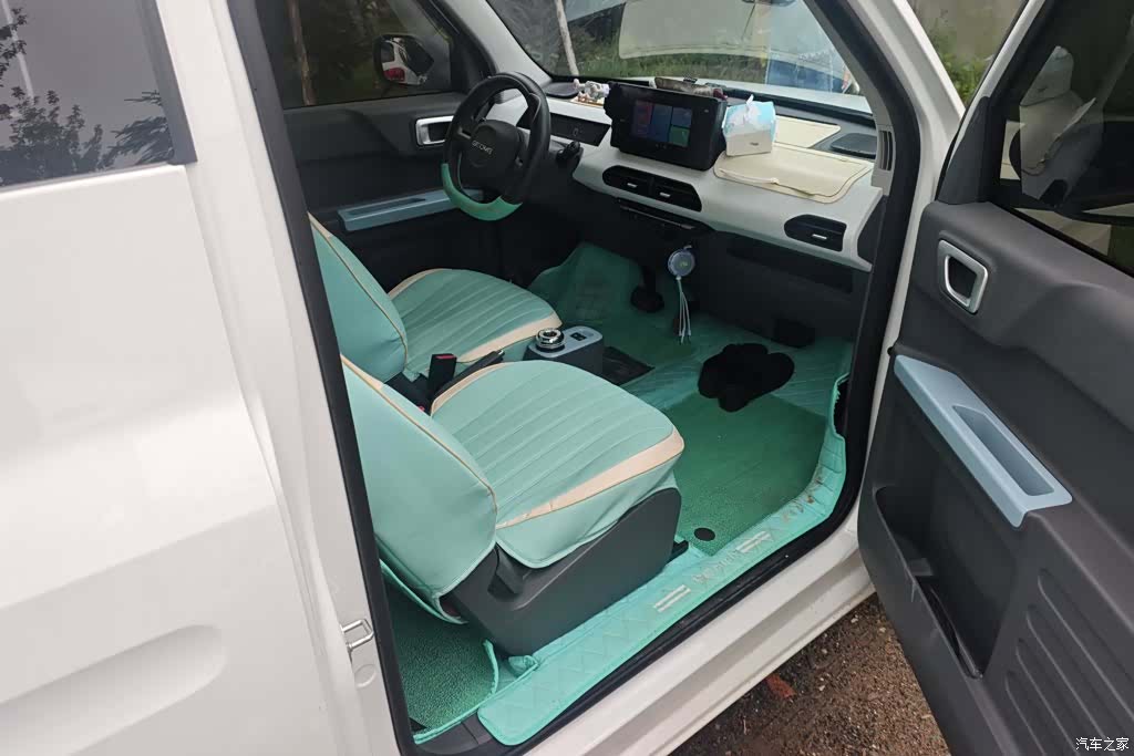 Geely Panda, 2025 8