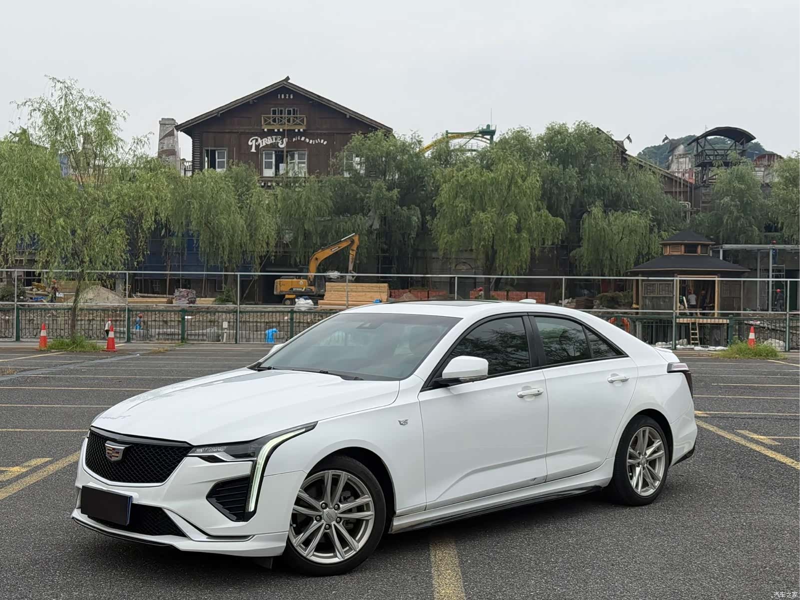 Cadillac CT4