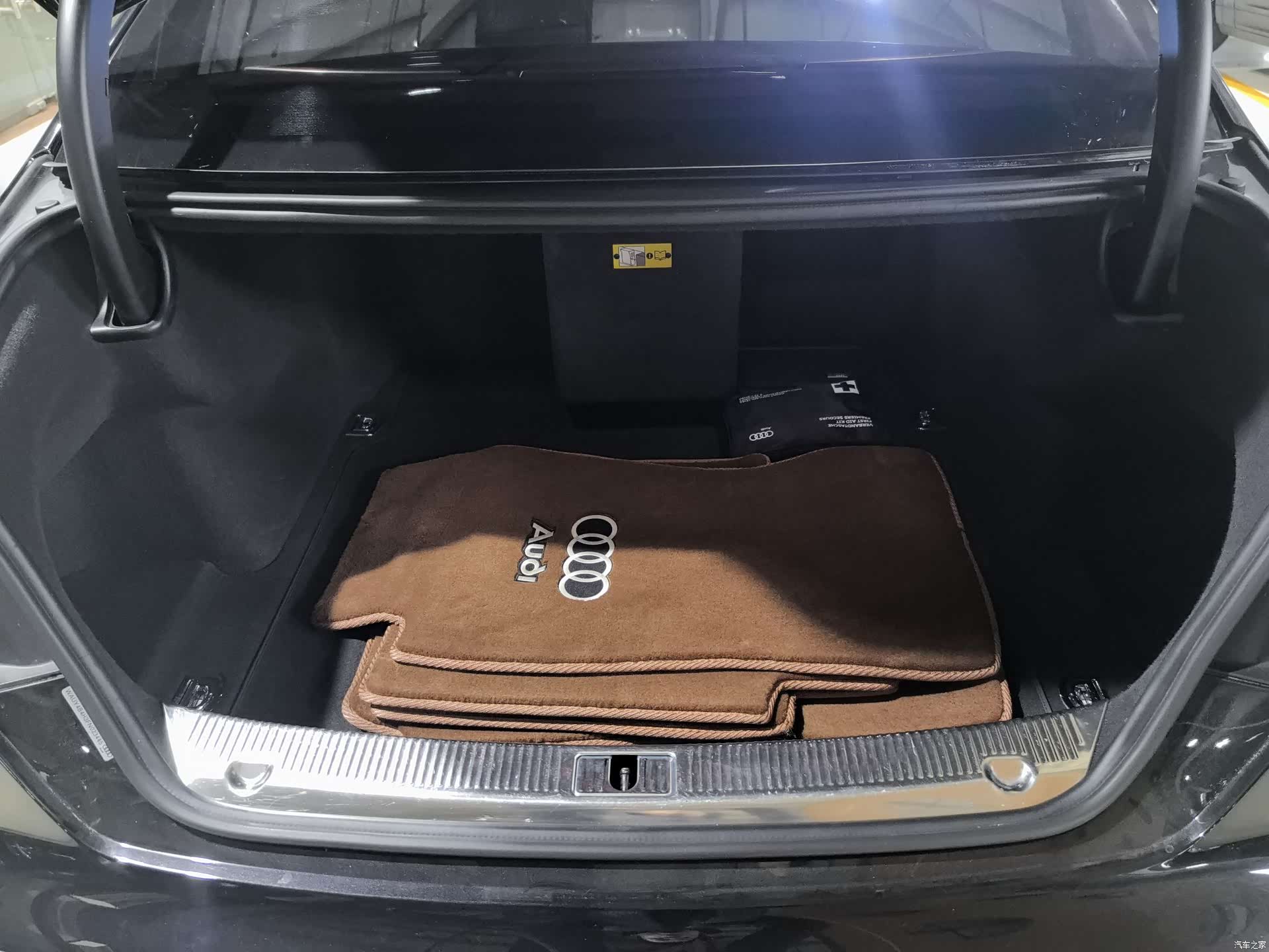 Audi A8L, 2015 12