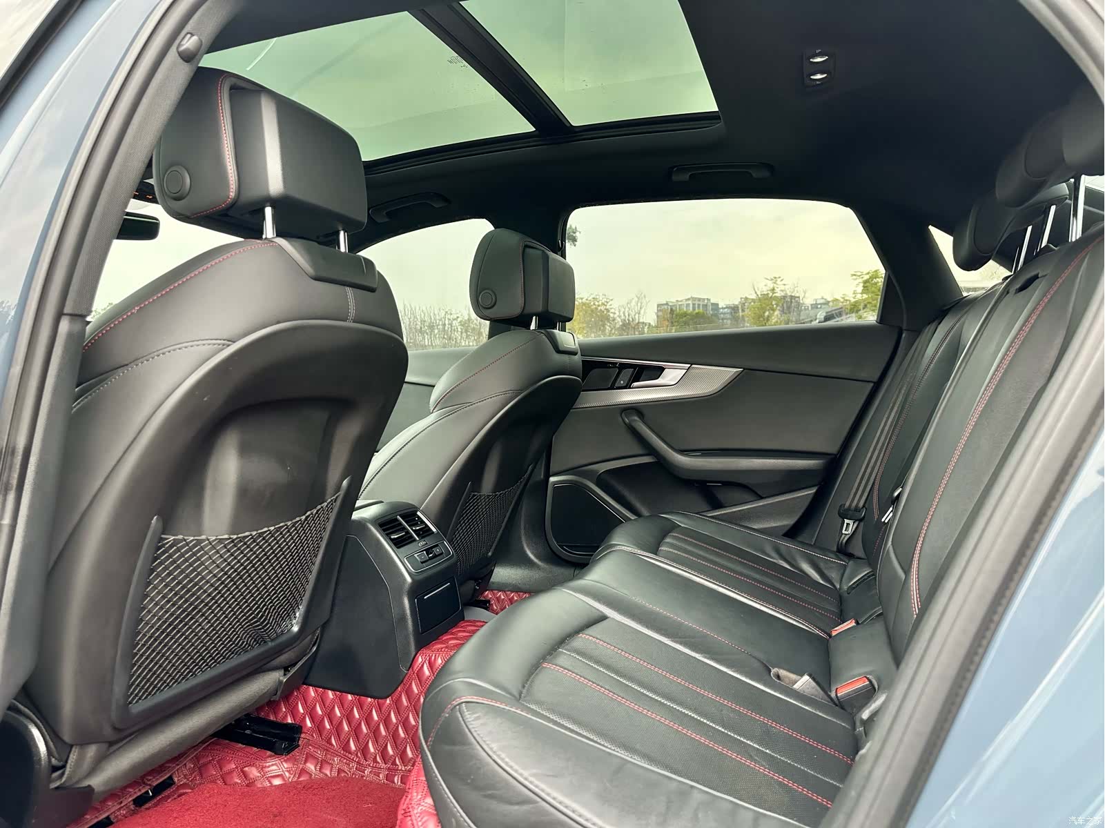Audi A4L, 2022 13