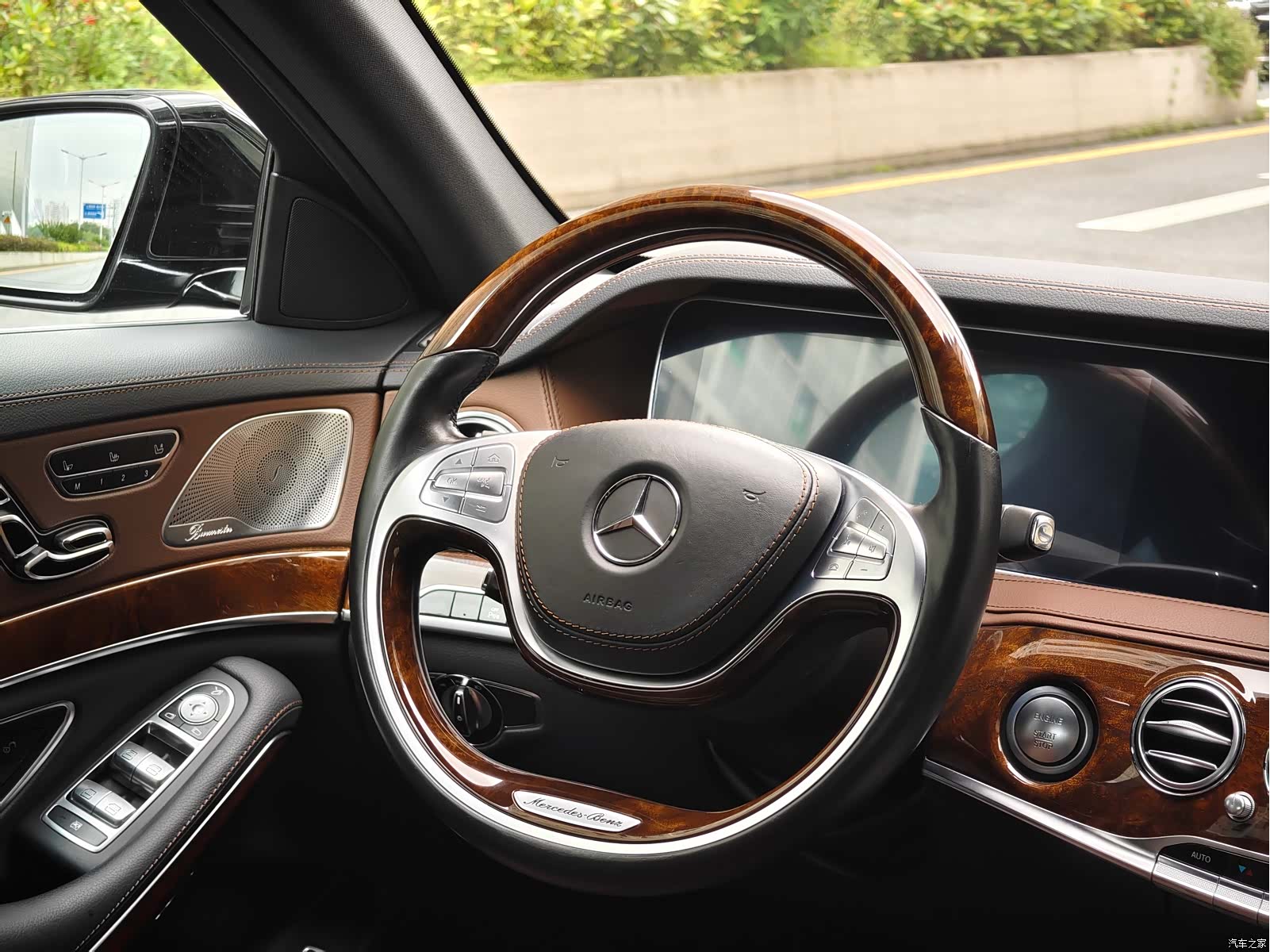 Mercedes-Benz S-Class, 2014 13