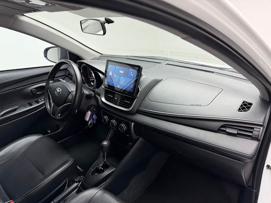 Toyota YARiS L 2023, фото 17