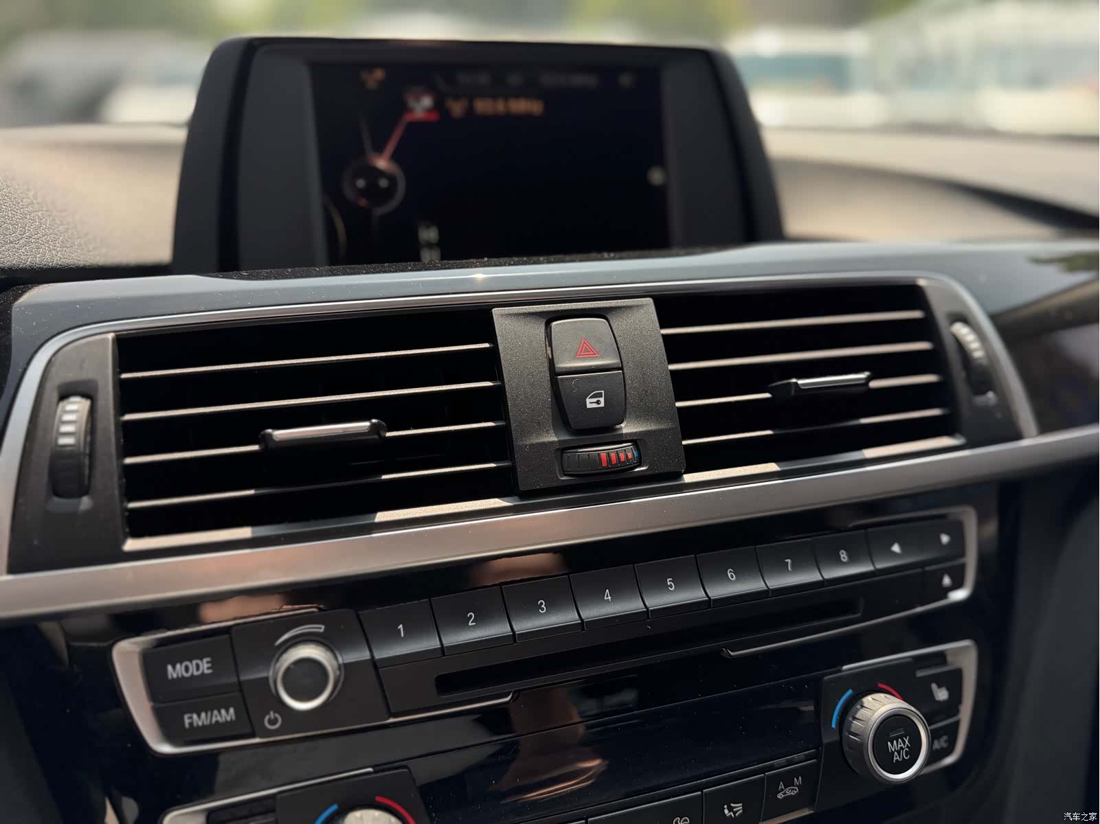 BMW 3 Series, 2017 12