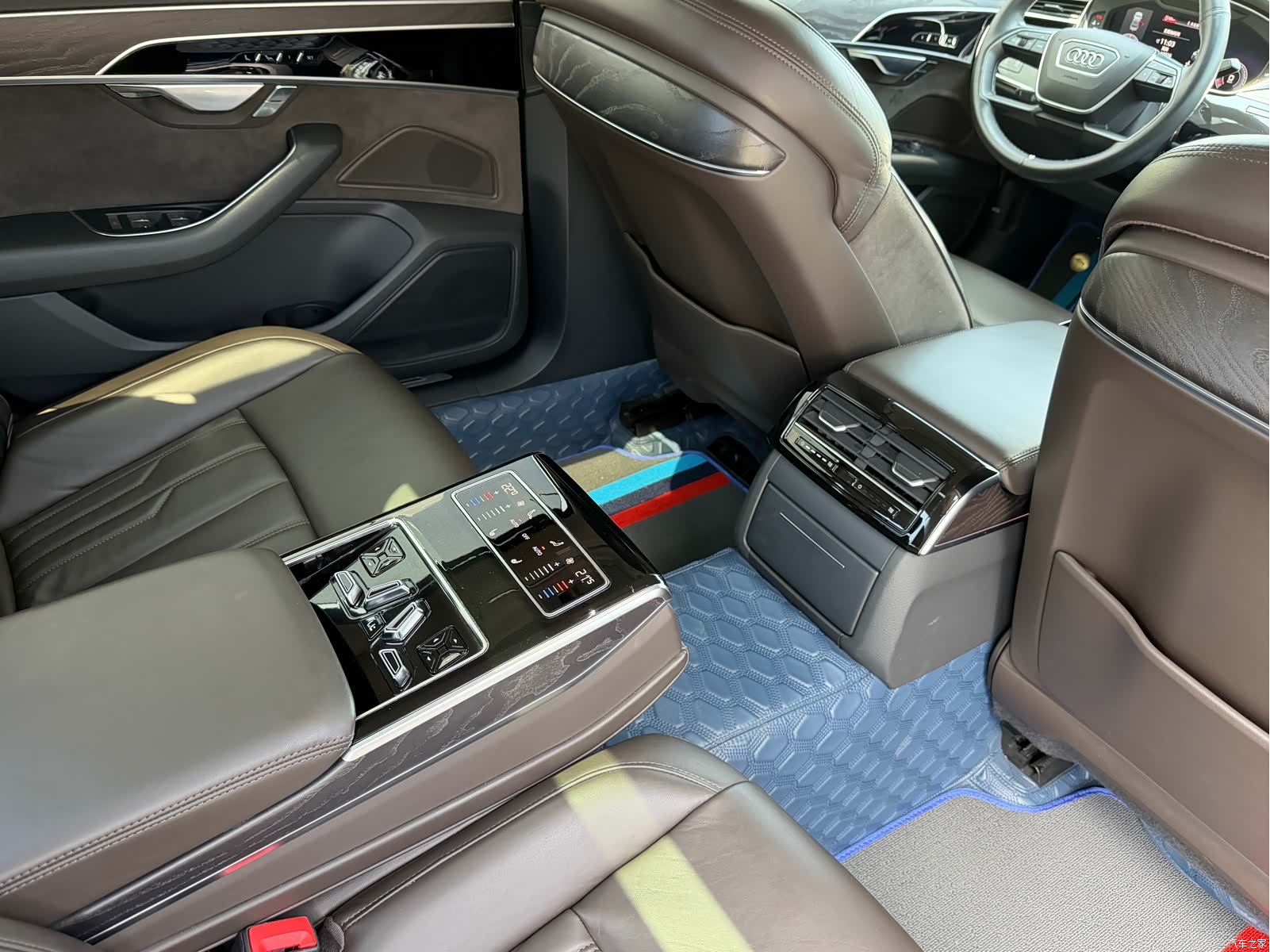 Audi A8L, 2020 6