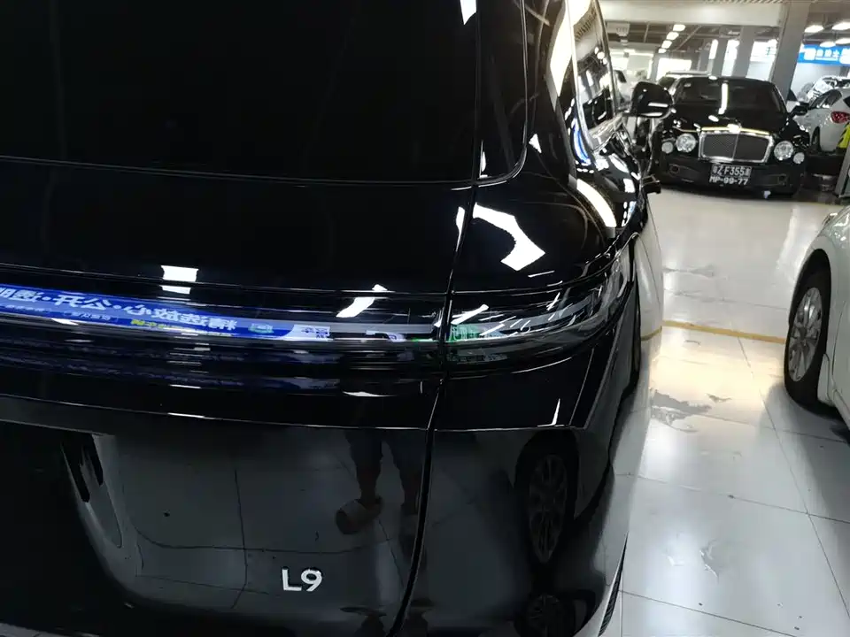 Li Auto Ideal L9