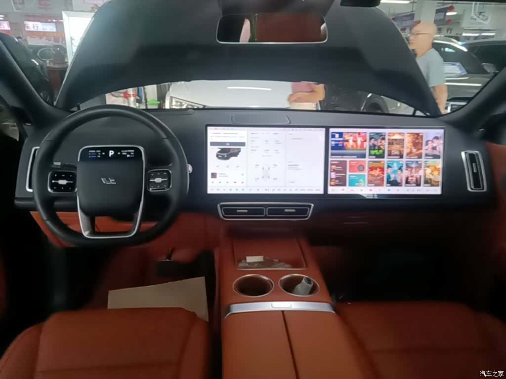 Li Auto L8, 2023 10