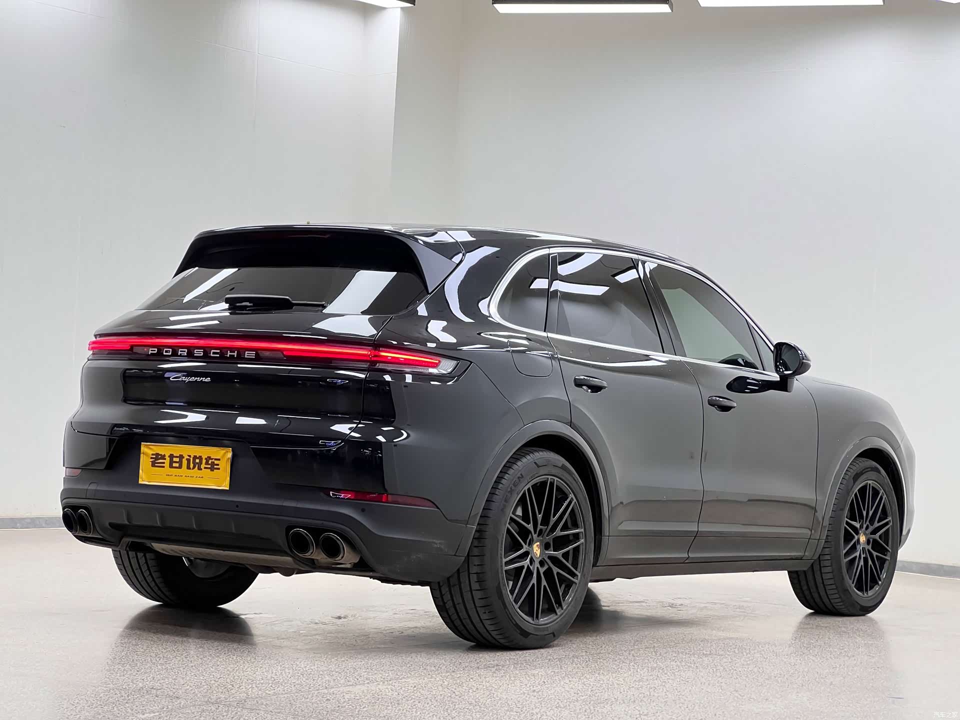 Porsche Cayenne, 2024 9