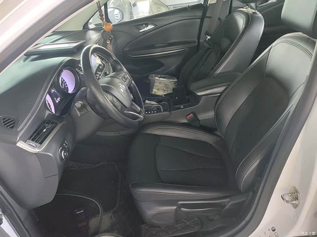 Buick Verano, 2021 15