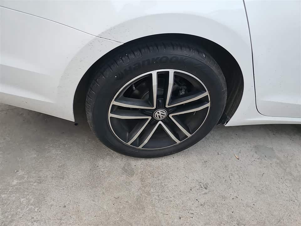 Volkswagen Lingdu