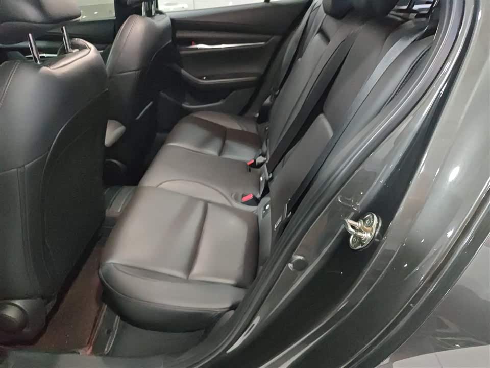 Mazda 3 Angkesaila Mazda 3 Angkesaila