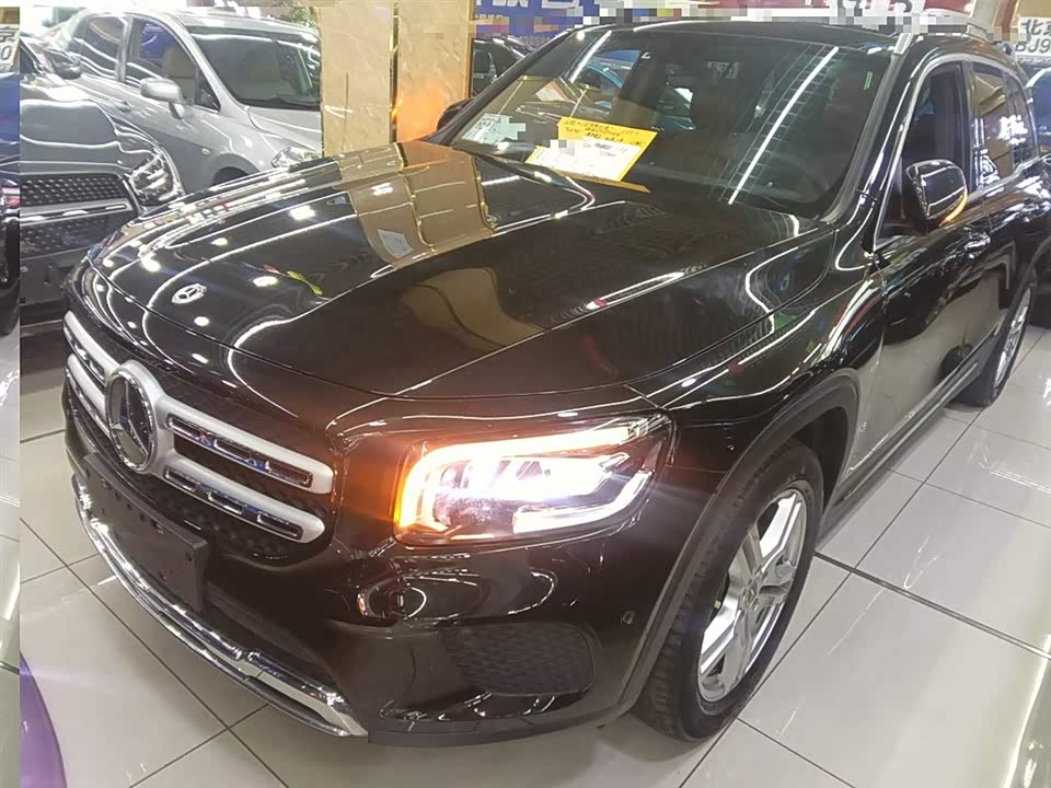 Mercedes-Benz GLB