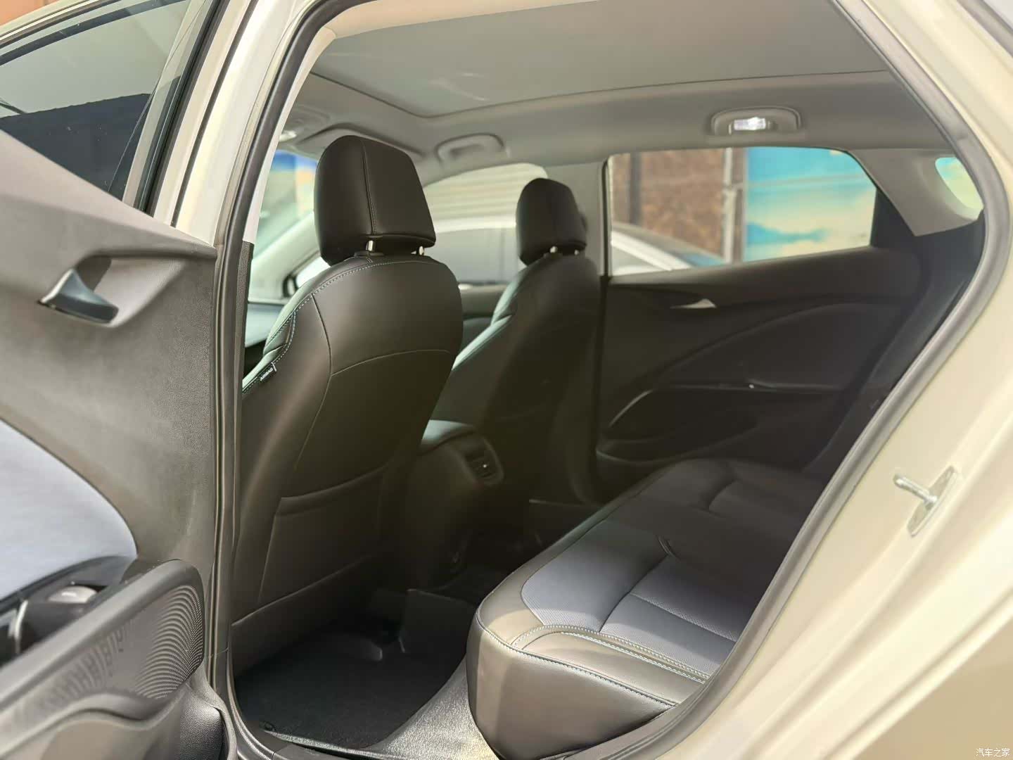 Buick Velite, 2023 10