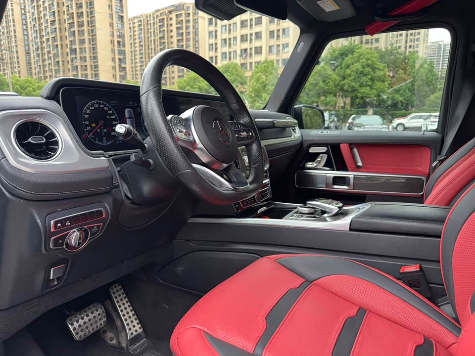 Mercedes-Benz G-class