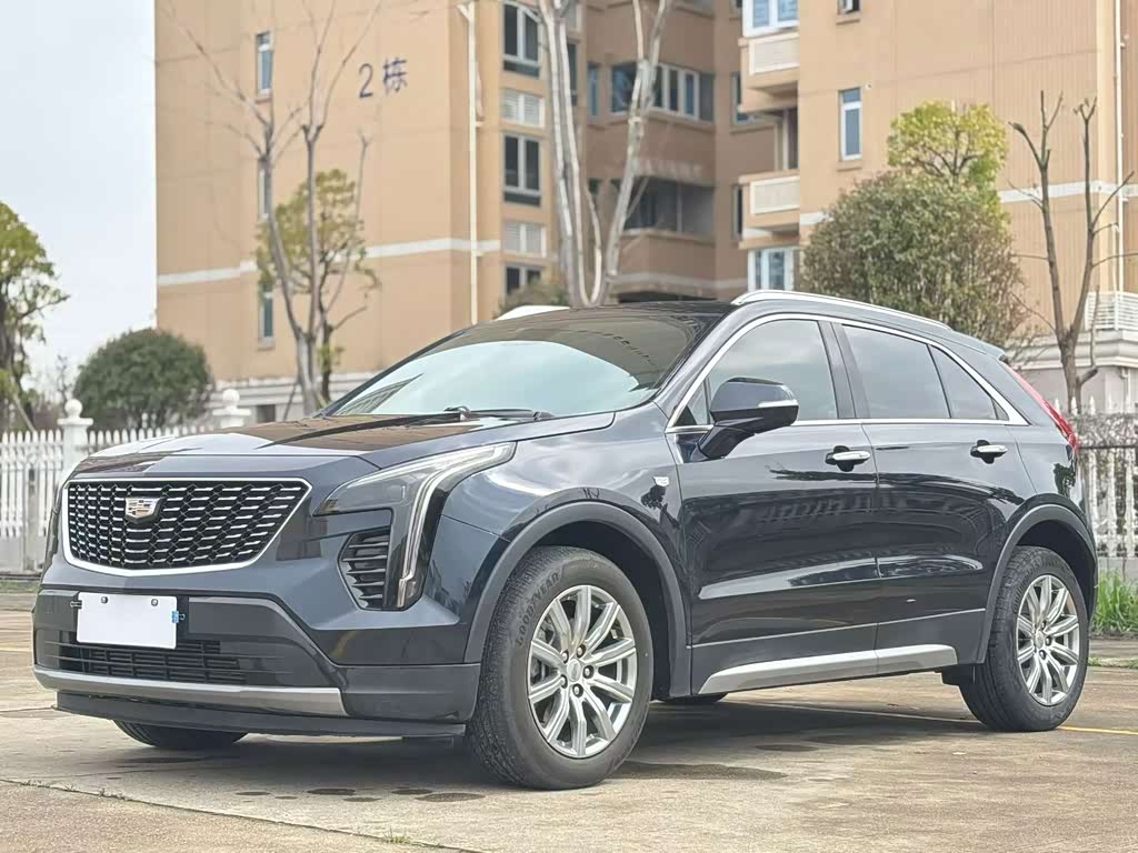 Cadillac XT4