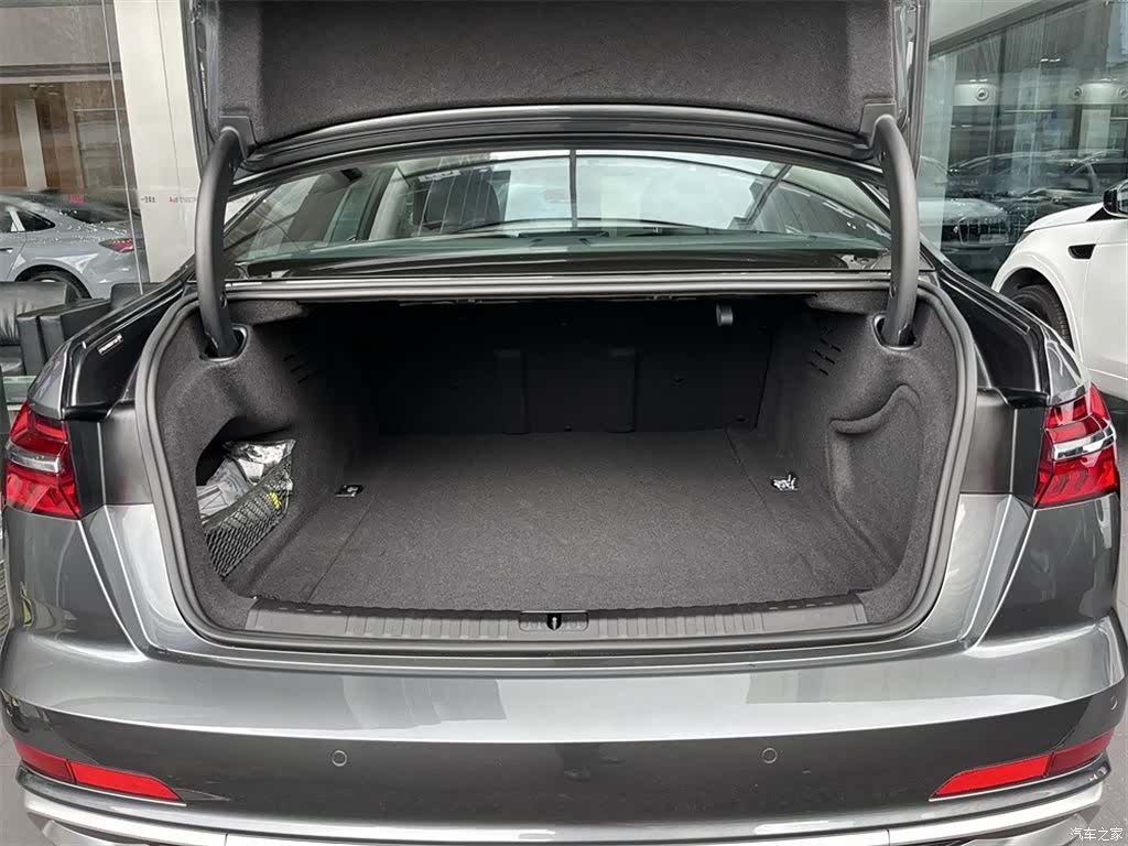 Audi A6L, 2023 9