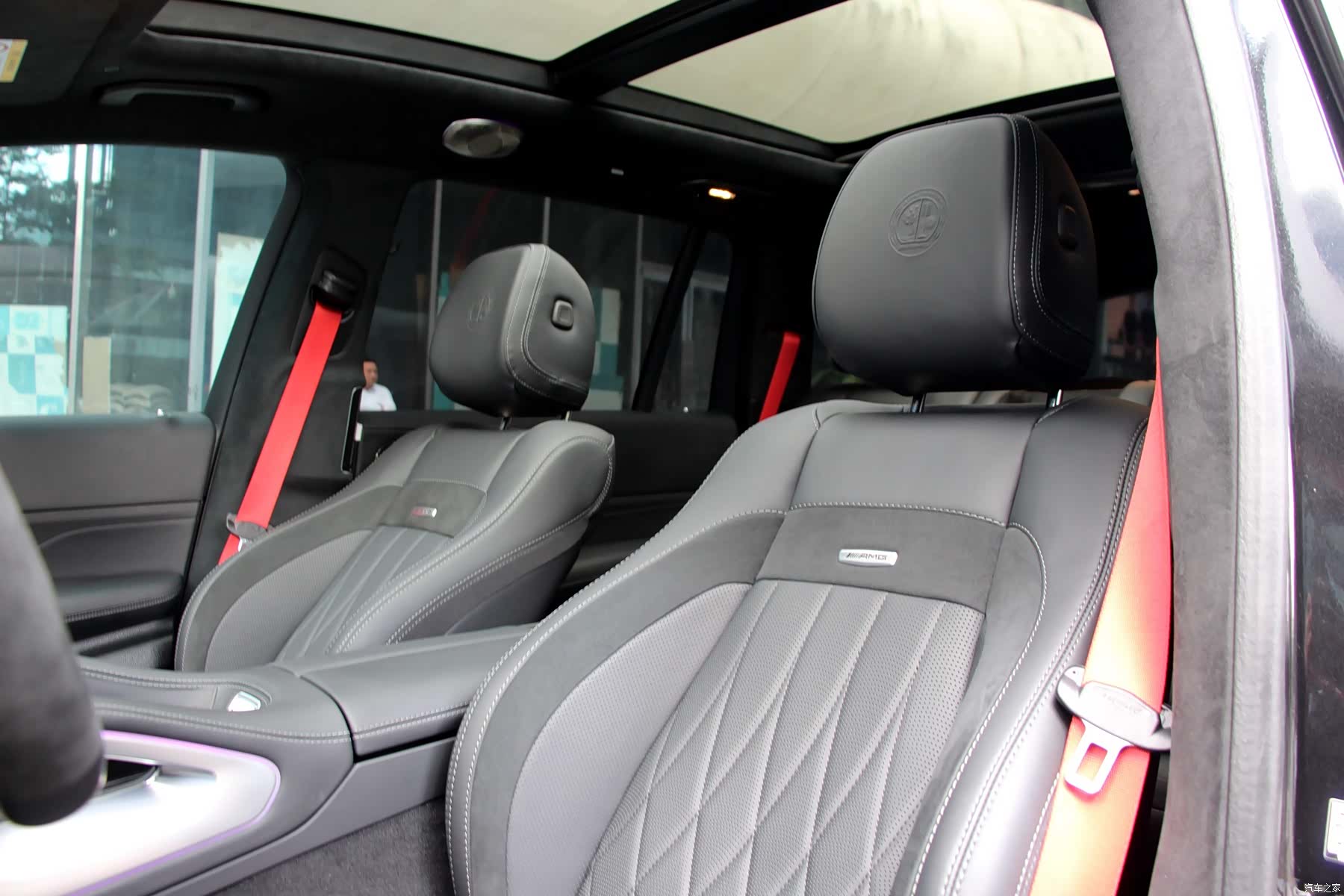 Mercedes-Benz GLS, 2024 11